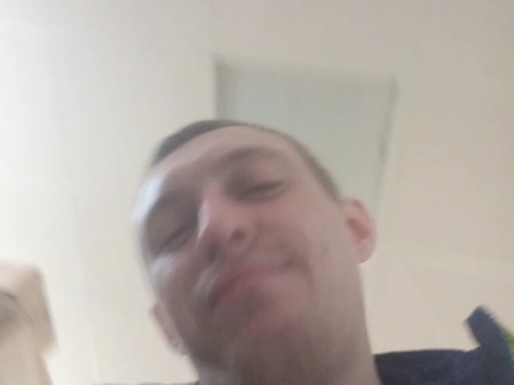 IvanDeviL's Offline Chat Room