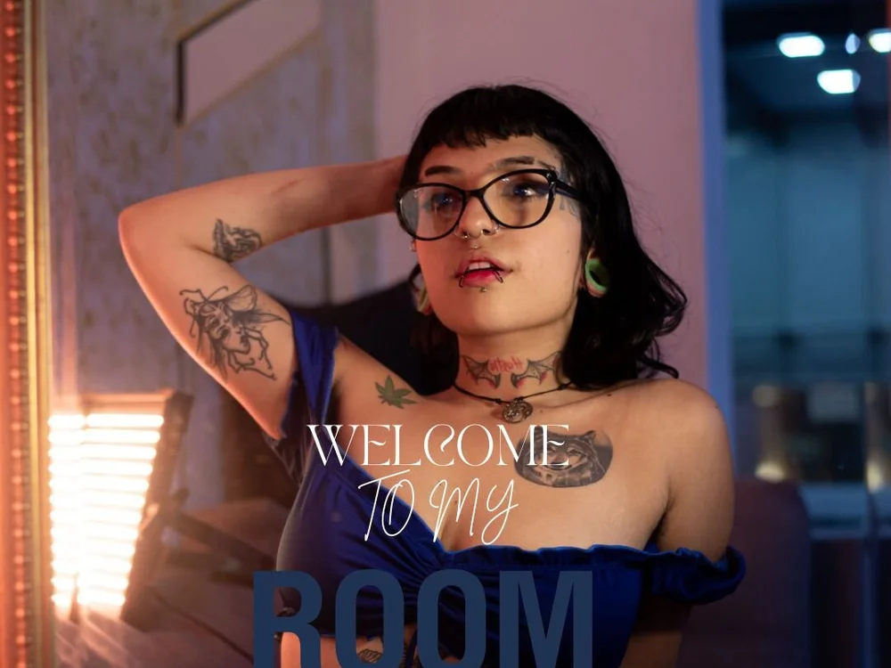 XXX chat uživo modela pink_dustt