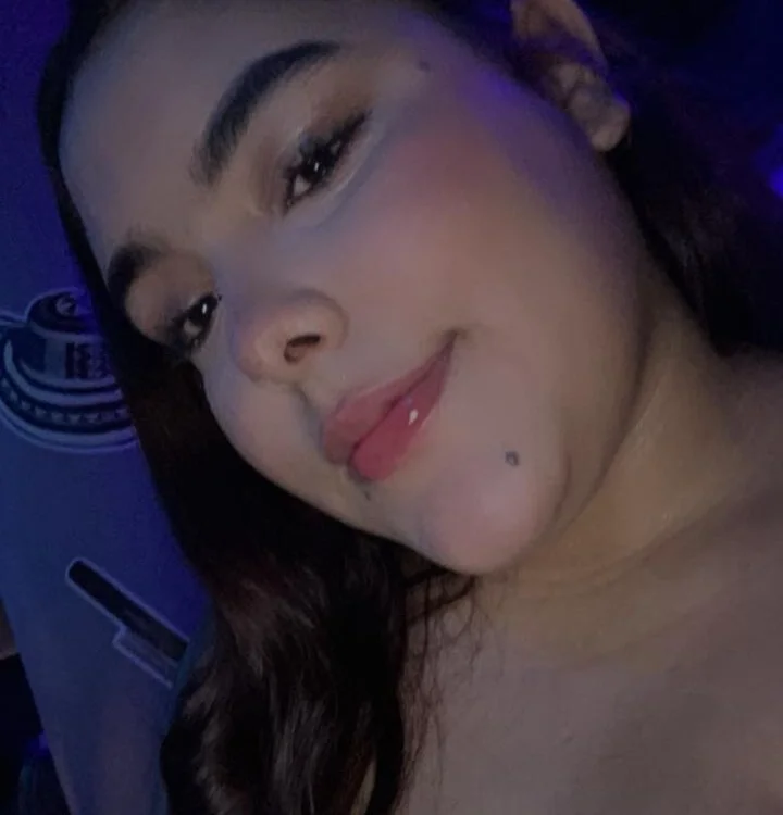 AbbyMonrroe's Offline XXX Chat