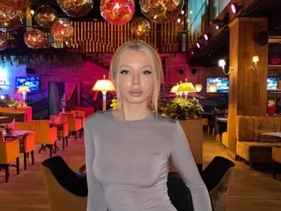 LanaReals on StripChat