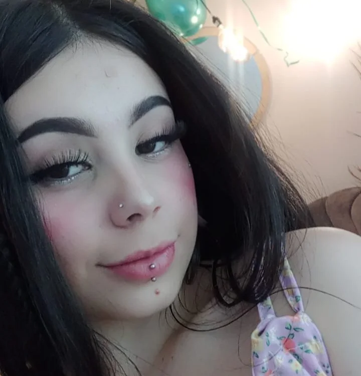 salome1_ch's Offline Chat Room