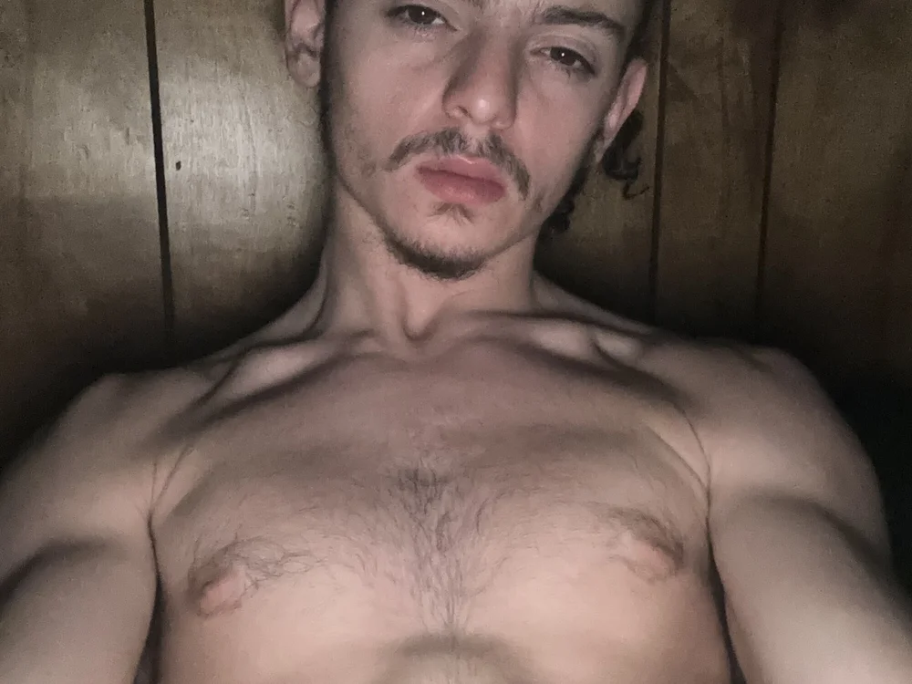 RicanBoy2323 offline chatrum