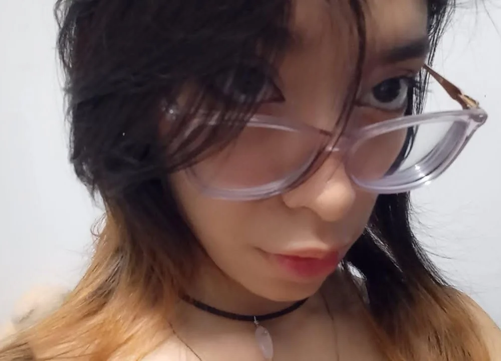 Nanetteth's Offline XXX Chat