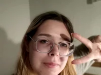 kitsuneniki's webcam live show