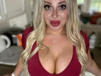 TsTinaDoll