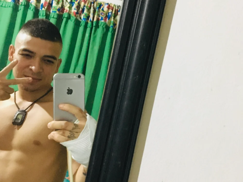 ChicoPollaBig offline XXX-chatje