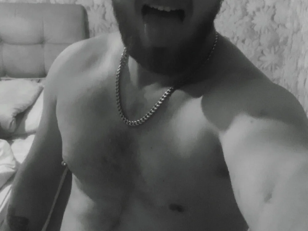 tj_596xxx's Offline XXX Chat