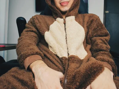 maxdoggy1 offline XXX-chatje