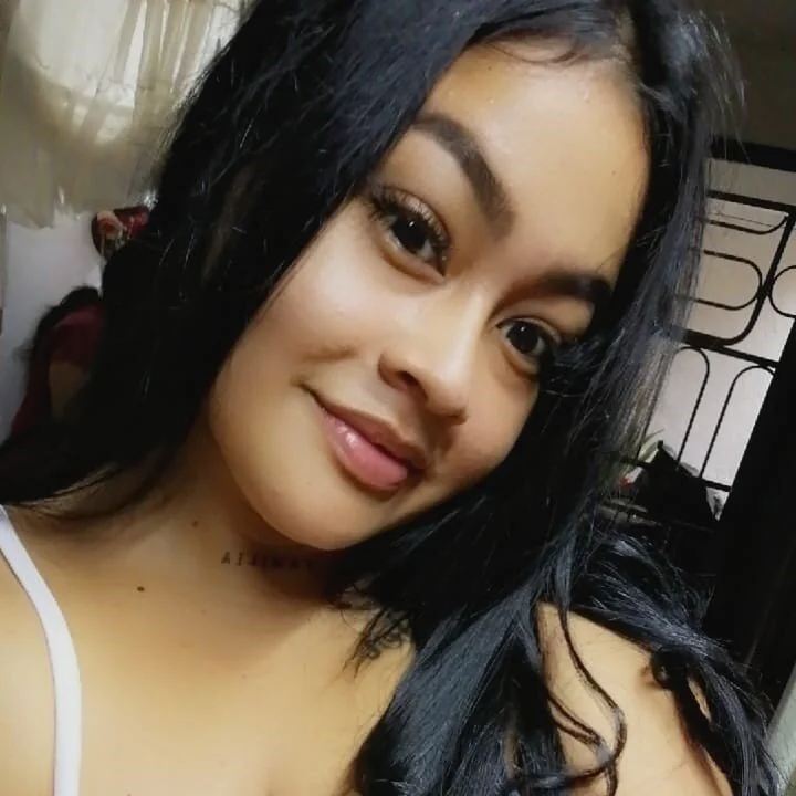 BellaCurvy_69 offline chatrum