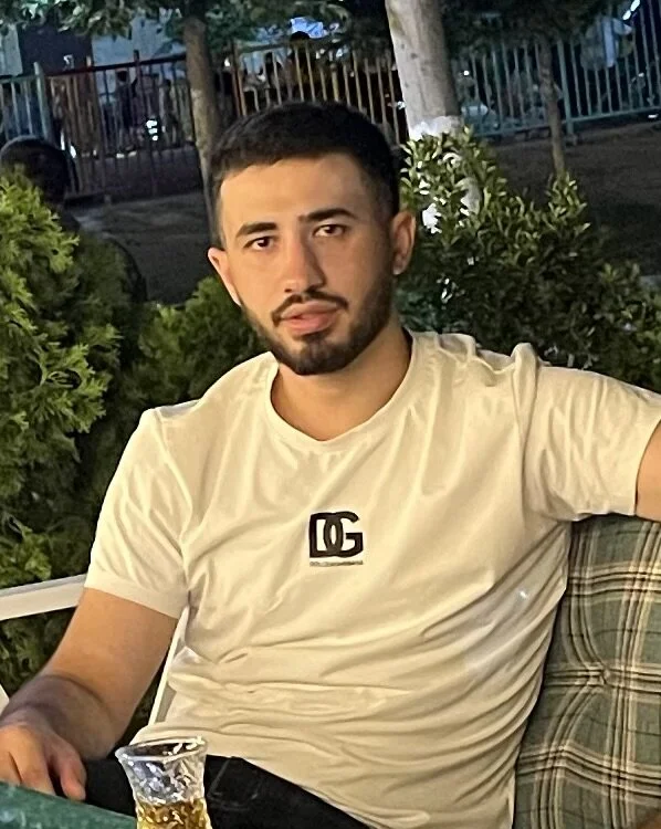 Aronfeller482's Offline Chat Room