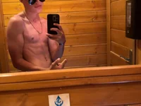 youngbull3's webcam live show
