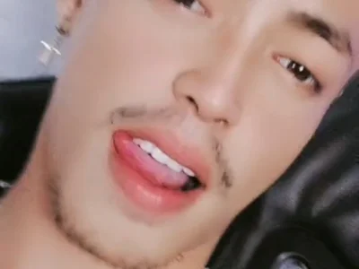 Asian_gregor profile