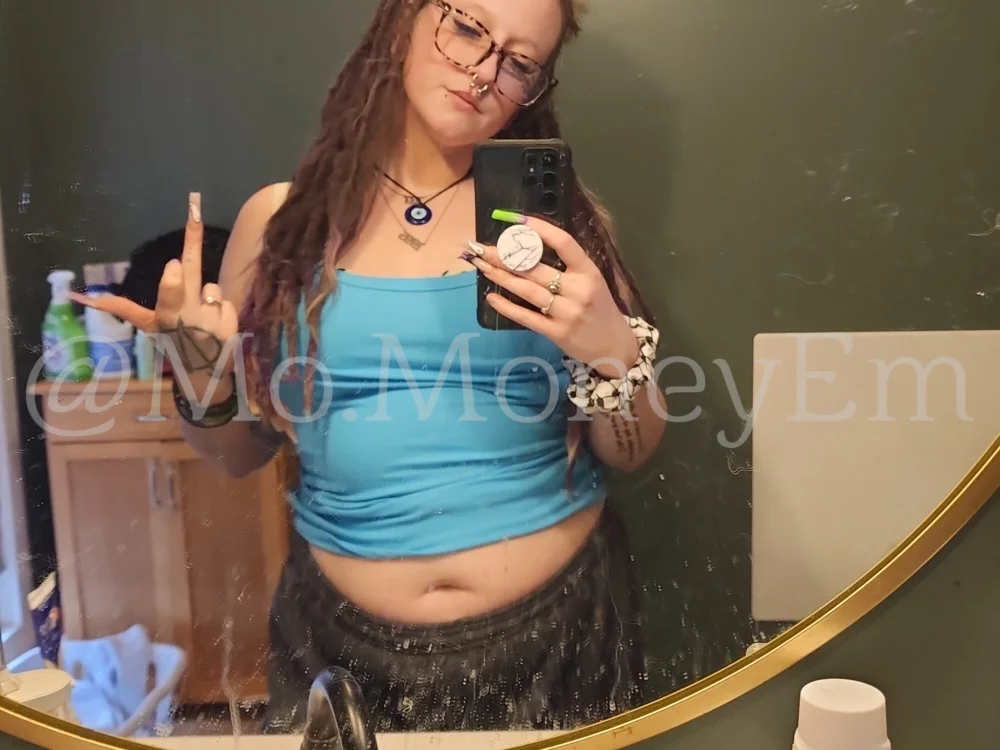 PayIvory's Offline Chat Room