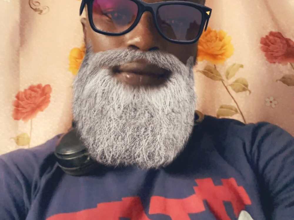 Kwakubaako11: συνομιλία ΧΧΧ εκτός σύνδεσης