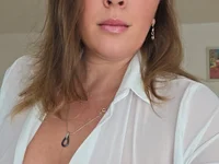 100_SWEET_DESIRES' Offline Chat Room