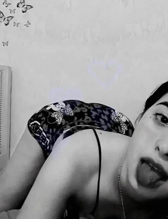 AlysaEllen offline chatrum