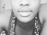 LINTv175964's webcam live show