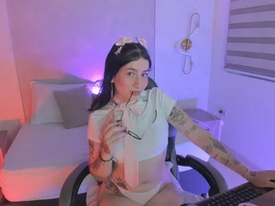 Charlottee27_ - Girl 