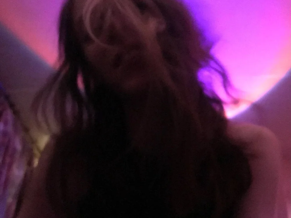 Eyesofhunter's Offline XXX Chat