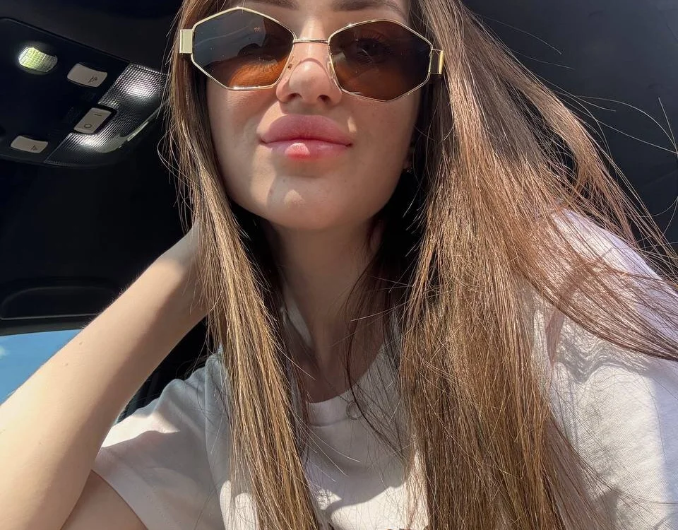 AlinaLove3213 – Offline XXX chat