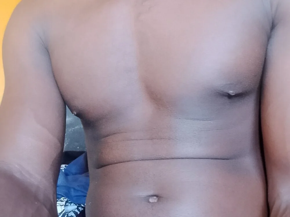 HornyAss_Bitch's Offline XXX Chat