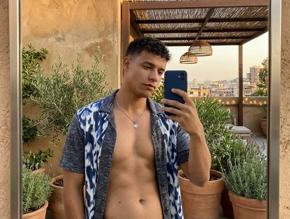 JuanDiegoMontes' Offline XXX Chat