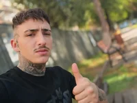 Edward2611's webcam live show