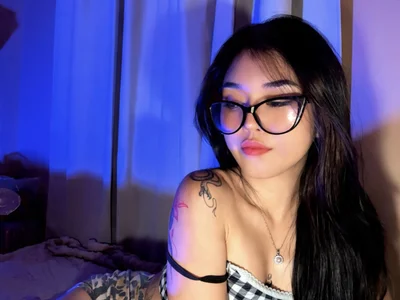 kendra_zz on StripChat