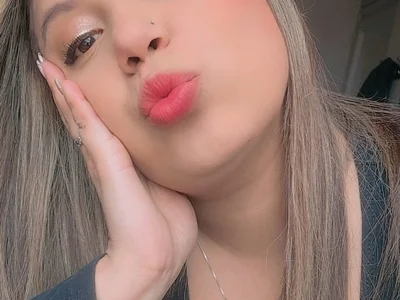 Abrilameliadelmar - Girl 
