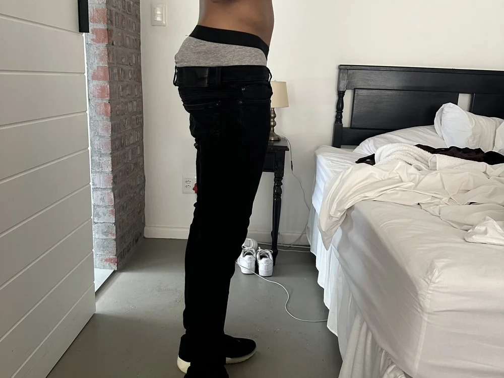 eArnul6AndeZ's Offline XXX Chat