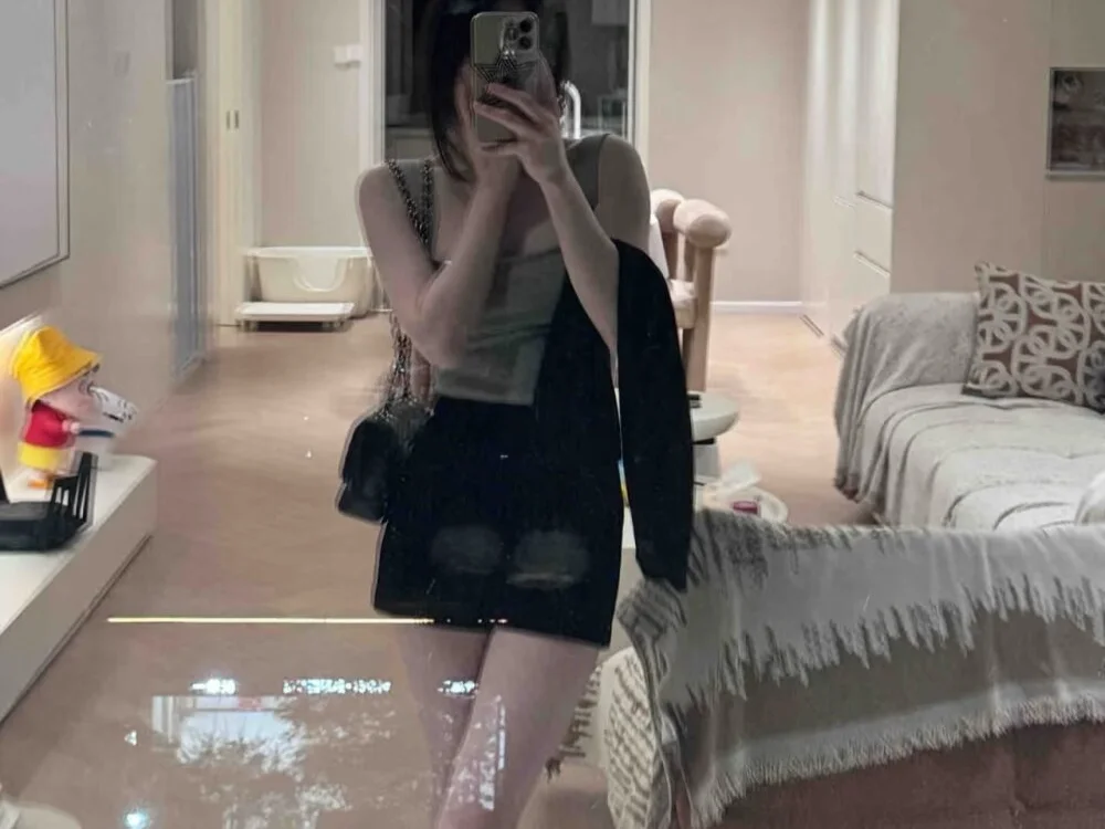 Chat +18 off-line de xiaoyanmeimei