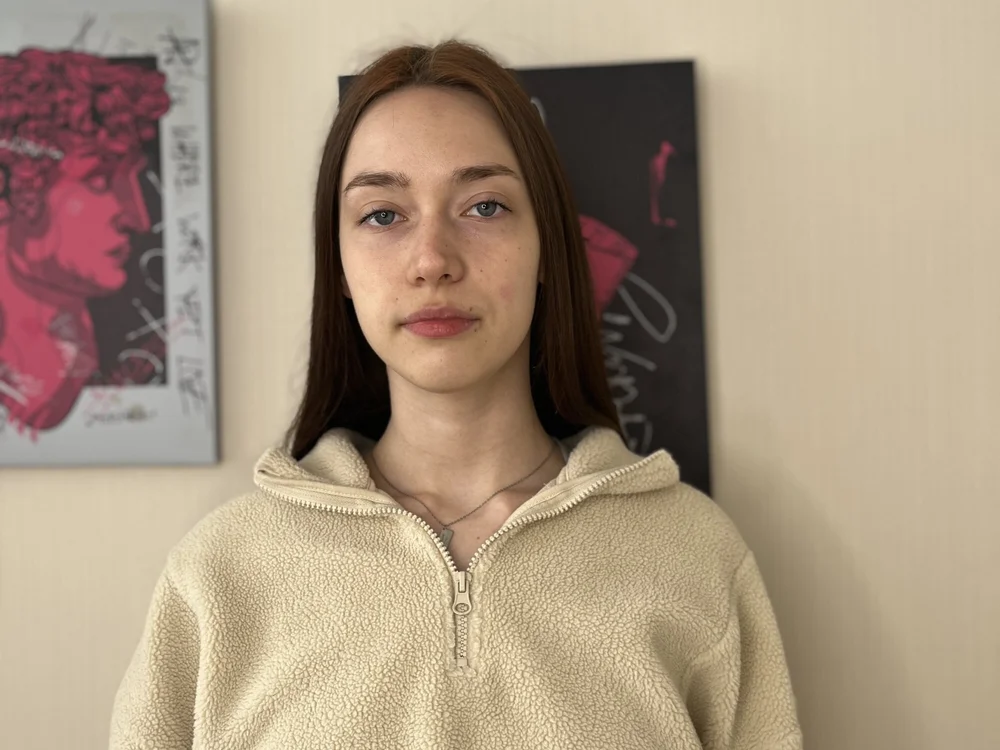 DianaYoung offline chatrum