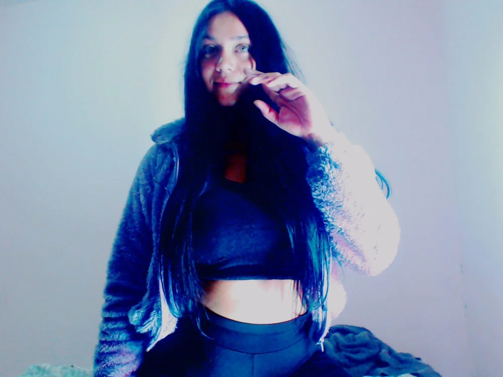 hagathas69n Offline XXX chat