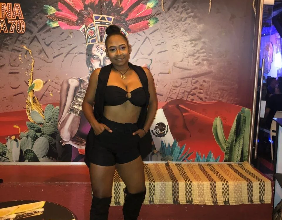 Chat +18 off-line de amara_queen_