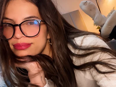 angieebaezz