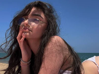 Morena_Dolce Live Cam and Statistics on UnifiedCams