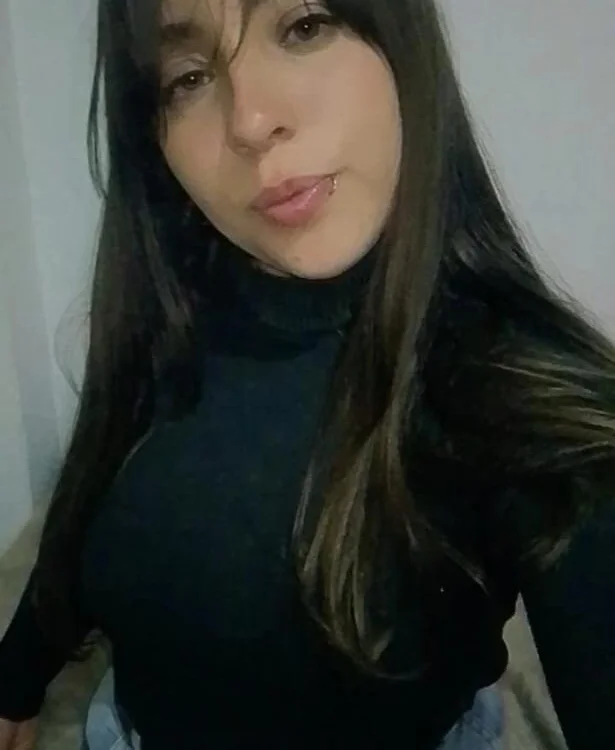 AlessandraPazzi 离线XXX聊天