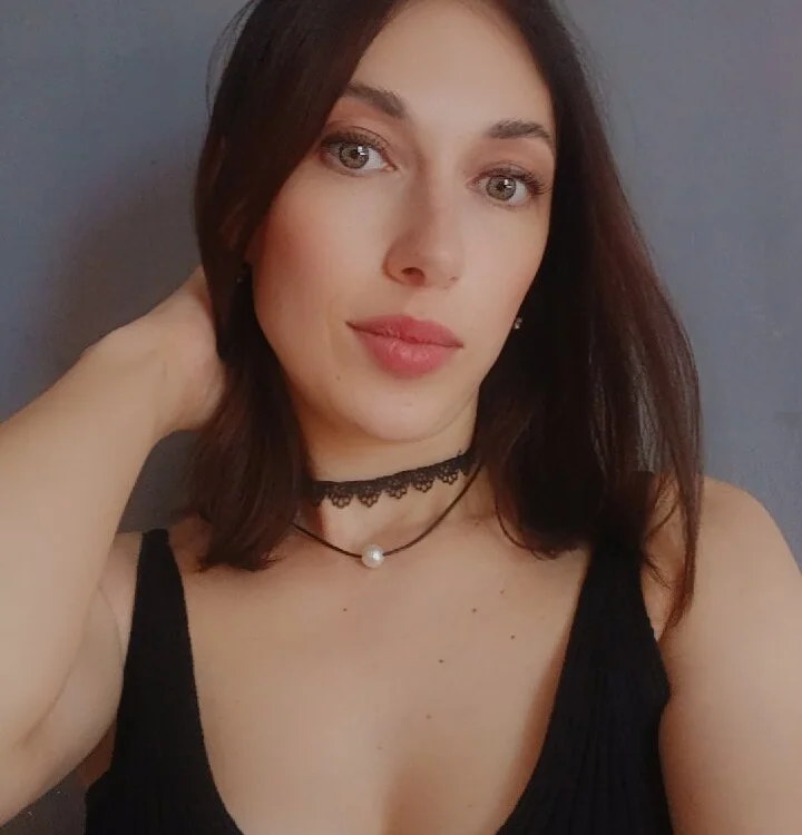 OhWhatever__'s Offline Chat Room