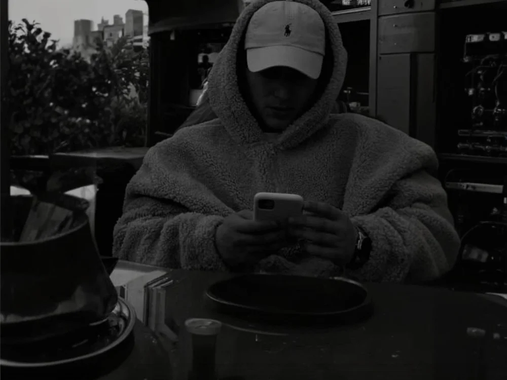 Saha_Yeah Offline XXX-chat