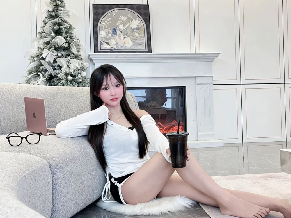 แชท XXX ออฟไลน์ของ coward_by