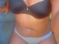 غرفة دردشة mitchysexy دون اتصال