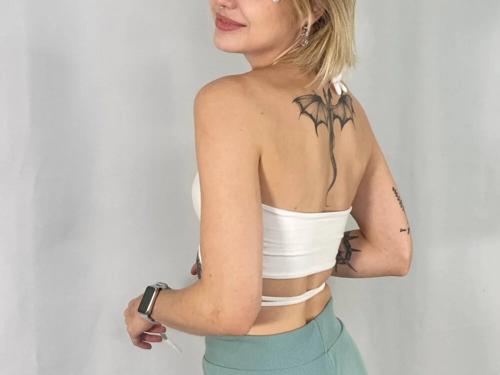 Stratoshera's Offline XXX Chat