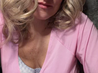 sophiasloane Chat XXX offline