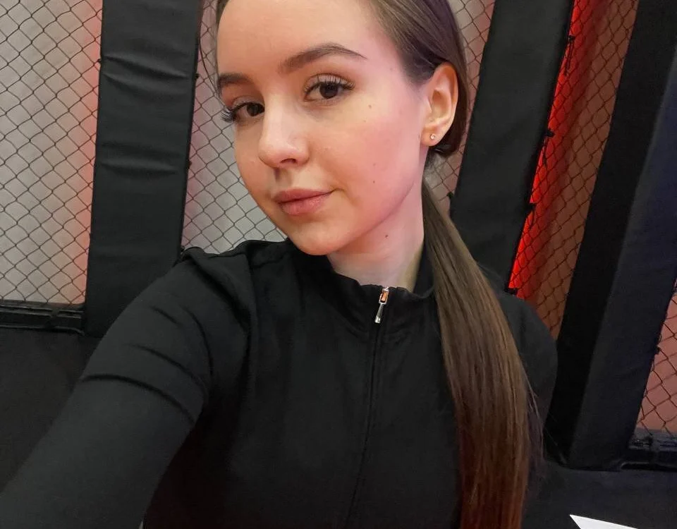 Elizabeth_Heartley's Offline XXX Chat