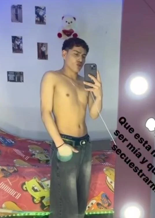 Jared_Off Offline XXX Chat
