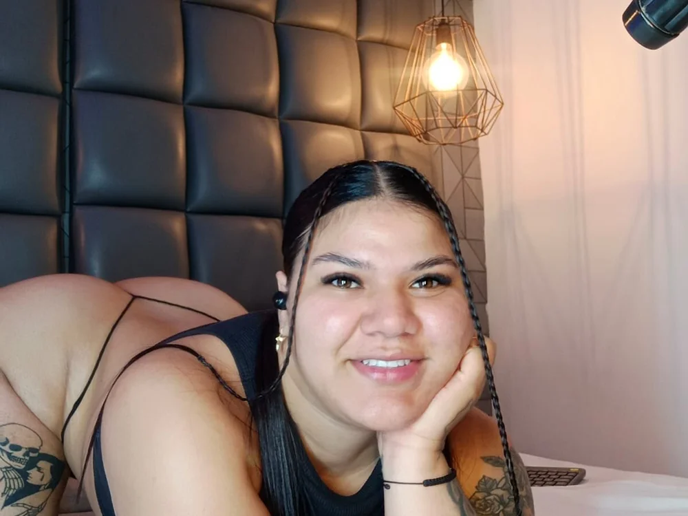 mile__44 cam model