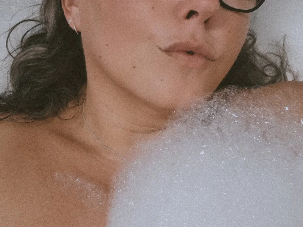 دردشة HarperBBW الجنسية دون اتصال