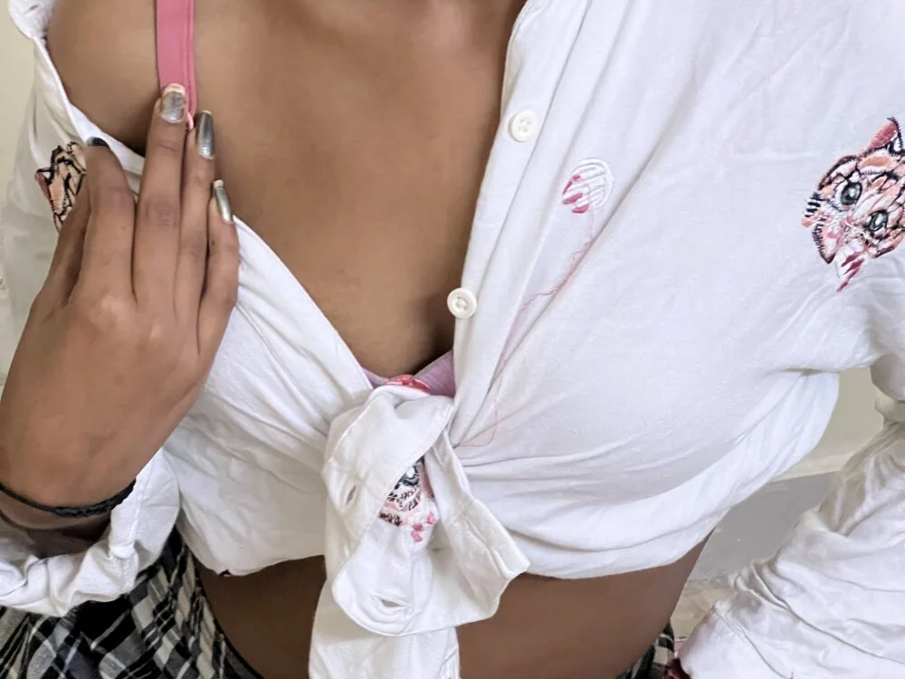 MAYA_BED_GIRL Chat XXX offline