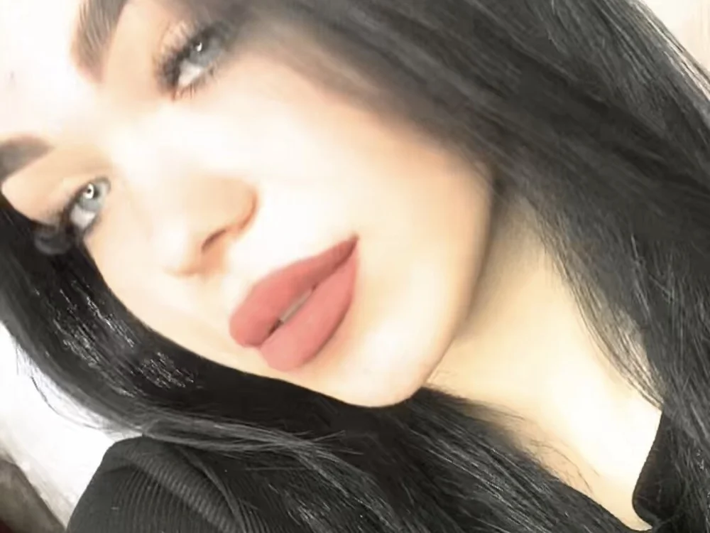 CindyFantasy's Offline Chat Room