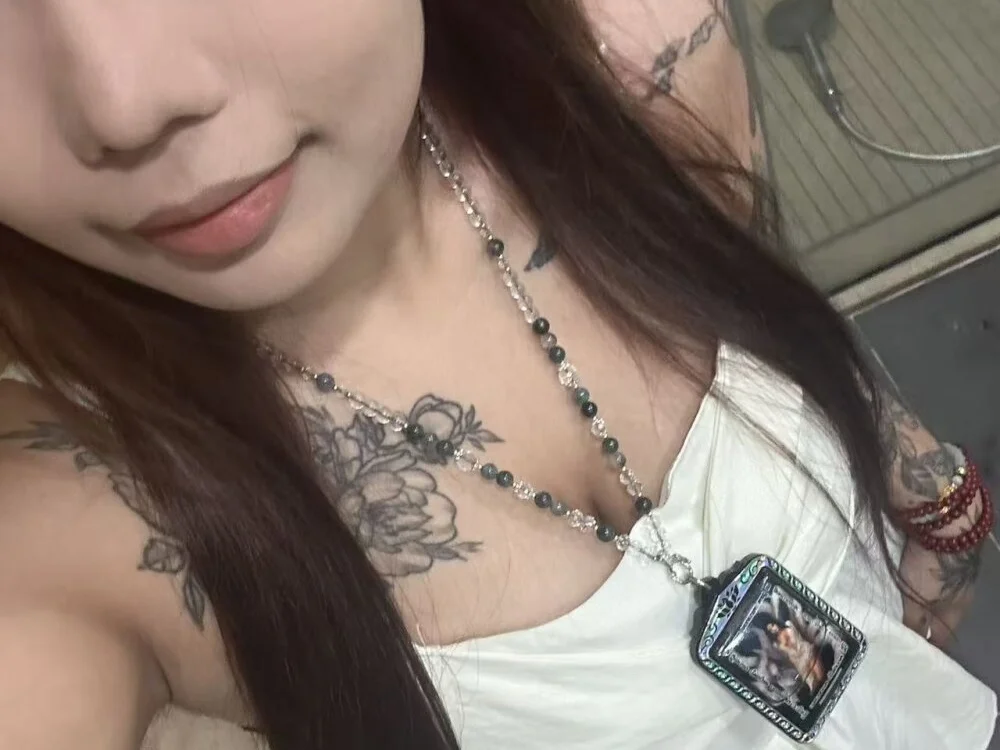 zhnlxj's Offline XXX Chat